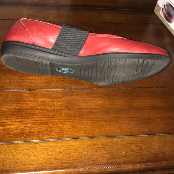 Shoes - Picture 3 of 5